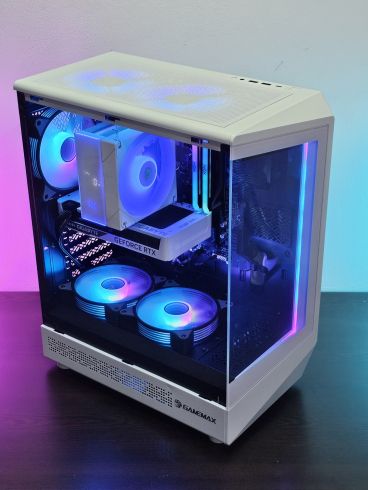 Ryzen 5-7500F/ RTX 5060/ SSD 1TB/ RAM 32GB/ Дигитален Охладител/ Геймърски компютър - Aorora S7