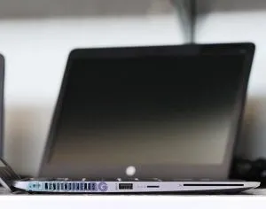 HP EliteBook Folio 1040 G1, Intel Core i7, 4096MB DDR3L Onboard, 128GB M.2 SATA SSD, Intel HD Graphics 4400, 14