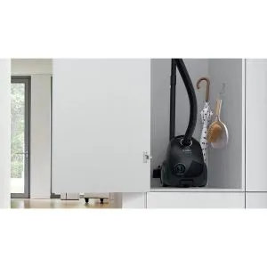 Прахосмукачка Bosch BGBS2LB1, Vacuum cleaner with bag 3.5 l, Series 2, 600W, 80 dB(A), black
