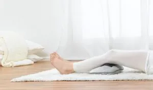 Maser Beurer MG 145 Perna de masaj Shiatsu; masaj pentru umeri, gât, spate și picioare; 4 capete de masaj Shiatsu; husa detasabila; mașină de spălat; functie de lumina si caldura