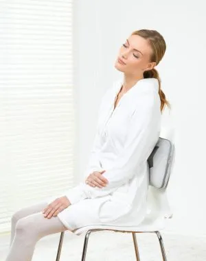 Maser Beurer MG 145 Perna de masaj Shiatsu; masaj pentru umeri, gât, spate și picioare; 4 capete de masaj Shiatsu; husa detasabila; mașină de spălat; functie de lumina si caldura