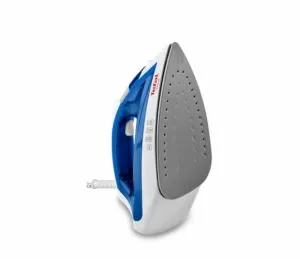 Fier de calcat Tefal FV1711E0, Virtuo alb & albastru catifea, 1800W - 0-24g/min - shot 80g/min - talpa PTFE - rezervor apa 200 ml - lungime cablu 1,9 m - functie anti picurare