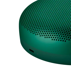 Beosound A1 2nd Gen Green - OTG