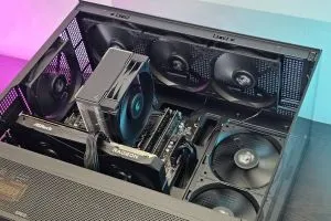 Ryzen 7-5700X / RX 6600 8GB / SSD 1TB / RAM 32GB - Геймърски компютър DarkReaper 104