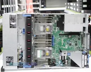 HPE ProLiant DL380 Gen10, 2x Intel Xeon 20-Core Gold, 64GB RDIMM DDR4, No storage SATA + SAS, Rack Mount 2U, Grade A