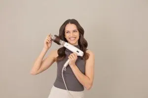 Сешоар Beurer HC 150 FusionDry Pro Hair dryer - Powerful, brushless motor, Ergonomic folding handle, Ion function, 3 heat & blower settings, cold air, Extra quiet, EasyClick - Magnetic attachments, LCD display, Bag