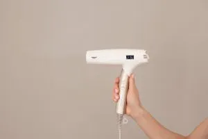 Сешоар Beurer HC 150 FusionDry Pro Hair dryer - Powerful, brushless motor, Ergonomic folding handle, Ion function, 3 heat & blower settings, cold air, Extra quiet, EasyClick - Magnetic attachments, LCD display, Bag