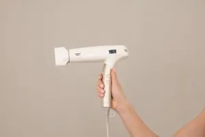 Сешоар Beurer HC 150 FusionDry Pro Hair dryer - Powerful, brushless motor, Ergonomic folding handle, Ion function, 3 heat & blower settings, cold air, Extra quiet, EasyClick - Magnetic attachments, LCD display, Bag