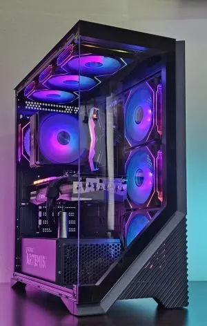 RTX 3090 24GB/ Ryzen 7-7700/ RAM 32GB/ SSD 1TB/ B650 / PC de gaming Dark Reaper DR031