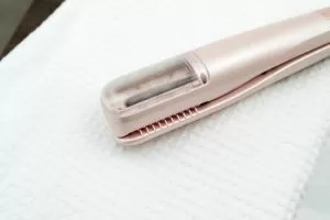 Преса за цъфтящи крайща Beurer HT 22 Split end trimmer, 2h operating time, Incl. cleaning brush and USB cable, Collection chamber, LED display, Transport lock