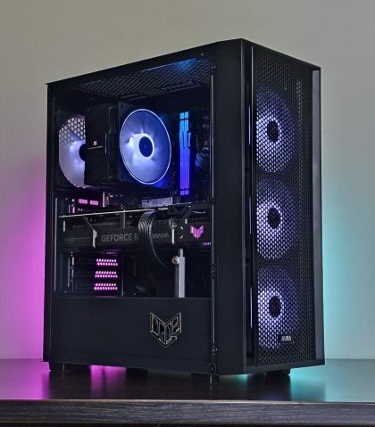 RTX 5070 12GB/ Ryzen 7-7700/ RAM 32GB/ SSD 1TB/ 1000W 80 Plus Silver  - Геймърски компютър DarkReaper Z1