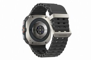 Samsung L705 Galaxy Watch Ultra 47mm LTE Titanium Silver watch