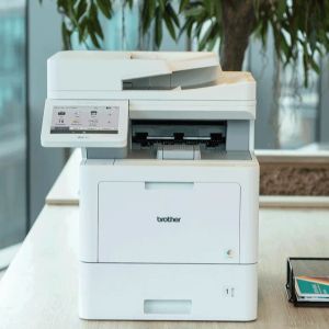 Dispozitiv multifuncțional laser Brother MFC-L9670CDN Multifuncțional laser color