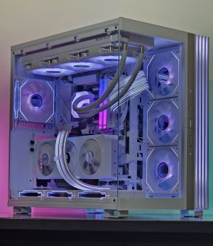 RTX 5070/ Ryzen 7-7800X3D/ RAM 32GB/ SSD 1TB/  Геймърски компютър WhiteReaper S4