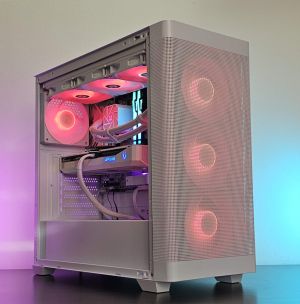 Ryzen 7-7800X3D/ RTX 5070/ RAM 32GB/ SSD 1TB/ Водно Охлаждане/ 1000W/ Геймърски компютър - Aorora S2