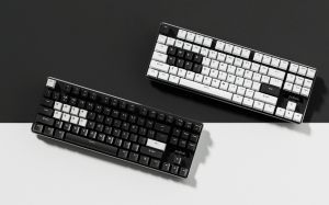 Pulsar Professional Gaming Mechanical Keyboard PCMK 2 HE TKL ANSI White - 8K, Gateron Magnetic Switches [Linear], RGB