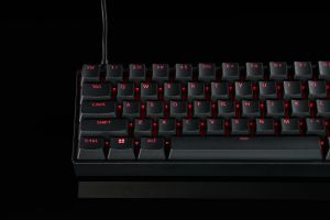 Madlions професионална геймърска механична клавиатура Professional Gaming Mechanical Keyboard FIRE 68 RGB - 8K, Gateron Dual-Rail Magnetic Switches [Linear], R
