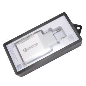 Makki Fast Charger - QC3.0+2xUSB 30W White - MAKKI-QC30W3