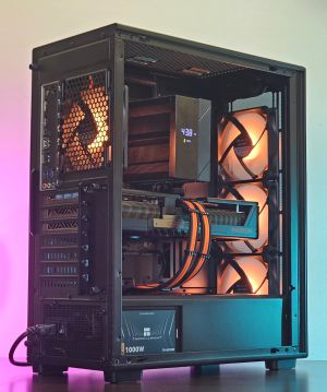 RX 9070XT 16GB/ Ryzen 7-7800X3D/ RAM 32GB /SSD 1TB/ +Windows 11 Pro/ Геймърски компютър Dark Reaper DR035
