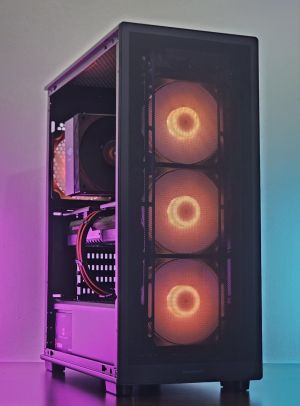 RX 9070XT 16GB/ Ryzen 7-7800X3D/ RAM 32GB /SSD 1TB/ +Windows 11 Pro/ Геймърски компютър Dark Reaper DR035