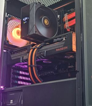 RX 9070XT 16GB/ Ryzen 7-7800X3D/ RAM 32GB /SSD 1TB/ +Windows 11 Pro/ Геймърски компютър Dark Reaper DR035