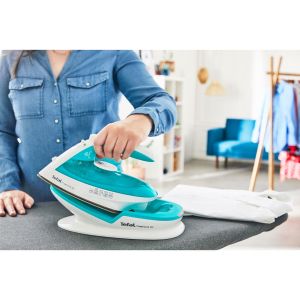 Iron Tefal FV6520E0 STEAM IRON CORDLESS FREEMOVEAI