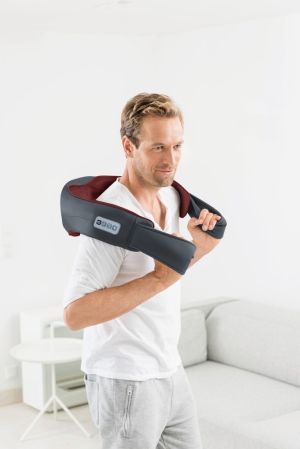 Massager Beurer MG 151 3D Shiatsu massager; for shoulders, neck, back and legs; 3D massage heads; 8 rotating Shiatsu massage heads; Clockwise/anti-clockwise rotation; 3 levels; automatic switch-off; light and heat function