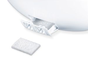 Air humidifier Beurer LB 37 air humidifier white; ultrasound humidification technology; 15 aroma pads; cleaning brush; 20 watts; max. 20m2