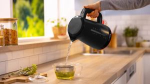 Електрическа кана Bosch TWK3M123, MyMoment Plastic Kettle, 2400 W, 1.7 l, Cup indicator, Limescale filter, Triple safety function, Black