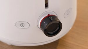 Toaster Bosch TAT2M121, MyMoment Compact toaster, 950 W, Auto power off, Defrost and reheat setting, Integrated warming grid, High lift, White