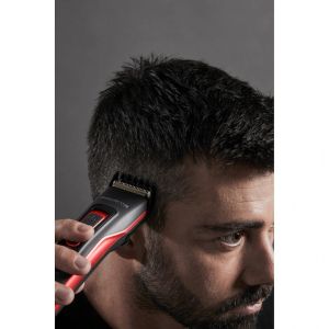 Trimmer Rowenta TN5221F4 Aparat de tuns Advancer Style, par + barba, fara fir + cu fir, lame lavabile, lame din otel inoxidabil cu autoascutire, lungime minima de taiere 0,5 mm, lama de par 42 mm, 2 piepteni de par, 29 pozitii de lungime de taiere, functi