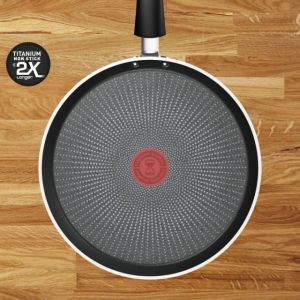 Frying pan Tefal C3113853 Pckp25 B Reg Ilc Force Recycled