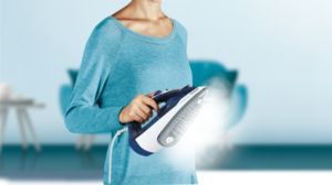 Fier de calcat Tefal FV2838E0, Express Steam, albastru inchis&alb, 2400W, 40g/min, shot 180g/min, AD, rezervor apa 270 ml, talpa ceramica