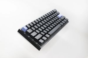 Ducky професионална геймърска механична клавиатура Professional Gaming Mechanical Keyboard One 2 Pro Mini - Gateron Brown Switches [Tactile]