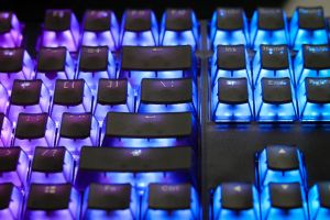 Ducky професионална геймърска механична клавиатура Professional Gaming Mechanical Keyboard One 3 Aura Black - Cherry MX RGB Brown Switches [Tactile]
