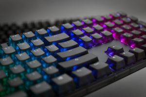 Ducky професионална геймърска механична клавиатура Professional Gaming Mechanical Keyboard One 3 Aura Black - Cherry MX RGB Brown Switches [Tactile]