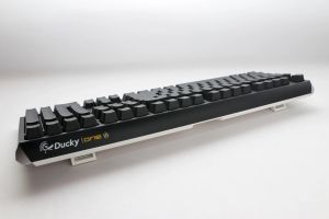 Ducky професионална геймърска механична клавиатура Professional Gaming Mechanical Keyboard One 3 Classic - Cherry MX RGB Brown Switches [Tactile]