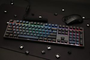 Ducky професионална геймърска механична клавиатура Professional Gaming Mechanical Keyboard One 3 Pro Nazca Line - 8K, Cherry MX2A RGB Red [Linear]