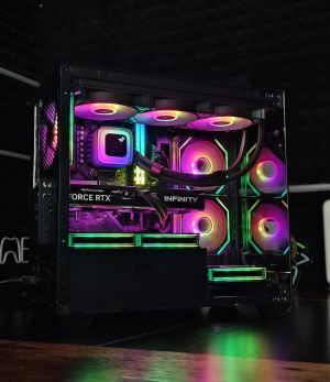 Ryzen 7-7800X3D/ RTX 5070/ RAM 32GB/ SSD 1TB/ Водно Охлаждане/ Геймърски компютър Dark Reaper DR041