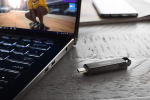 Stick de memorie SanDisk Ultra USB, USB-C, 128 GB, negru