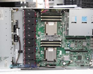 HP ProLiant DL360e Gen8, 2x Intel Xeon Quad-Core E5, 32 GB RDIMM DDR3, FĂRĂ HDD SAS 2,5", montare în rack 1U, grad A
