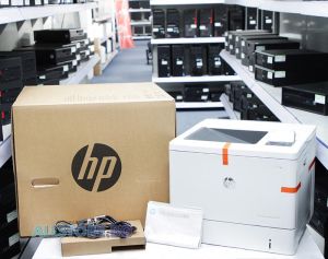 HP Color LaserJet Enterprise M554dn, cutie deschisă nou-nouț