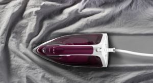 Iron Tefal FV2835E0, Express Steam, purple, 2400W, 35g/min, shot 160g/min, AD, water tank 270 ml, Ceramic soleplate