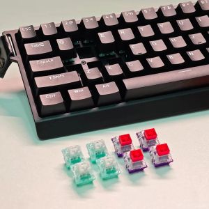 Madlions професионална геймърска механична клавиатура Professional Gaming Mechanical Keyboard MAD 60 HE RGB - 1K, Magnetic Amber Pro Switches - Black