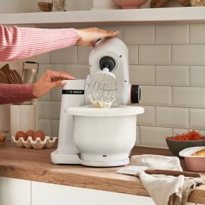 Кухненски робот Bosch MUMS2AW00 Kitchen machine, MUM Serie 2, 700 W, 4 speeds, 3.8l plastic mixing bowl, White